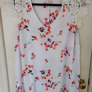 City Streets Floral Top 0X